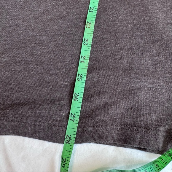 OP Men's Brown‎ V-Neck Pocket T-Shirt, Size Large - Picture 7 of 9